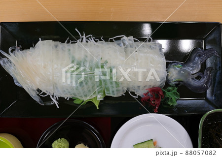 津軽海峡のイカ刺し定食(青森県) 津軽海峡のイカ刺し定食(青森県) 88057082