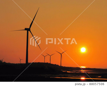 夕闇 たそがれ 薄暮 88057506