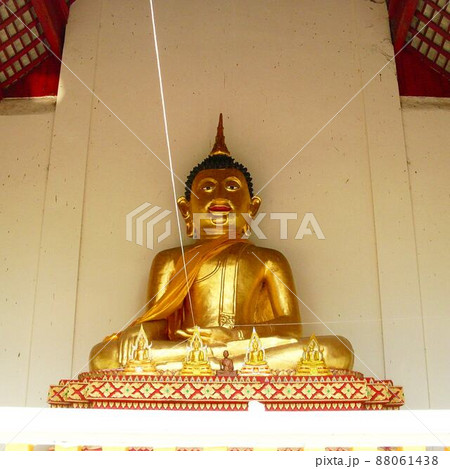 タイ王国ドイステープの仏像 88061438