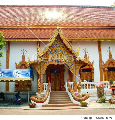 タイ王国ランパーンの寺院 88061679