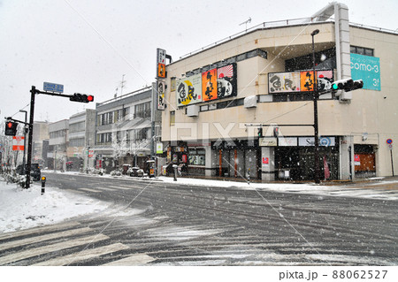 小諸駅前/小諸相生町商店街(長野県小諸市)【2022.3】 小諸駅前/小諸相生町商店街(長野県小諸市)【2022.3】 88062527