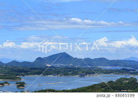 天草松島と天草五橋1号橋(天門橋)の景色 天草松島と天草五橋1号橋(天門橋)の景色 88065599