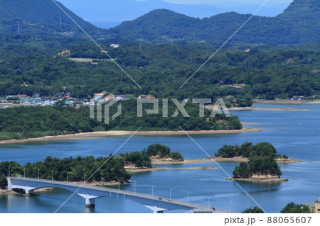 天草松島と天草五橋4号橋の景色 88065607