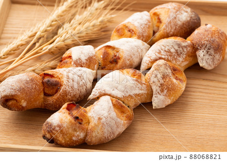 ベーコンエピ パン ベーコンエピ パン 88068821