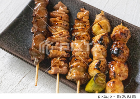 焼鳥たれ味の盛り合わせ 焼鳥たれ味の盛り合わせ 88069289