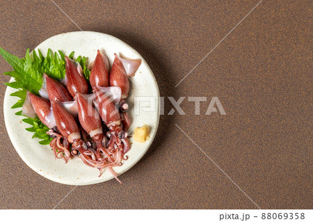 新鮮なホタルイカ 88069358
