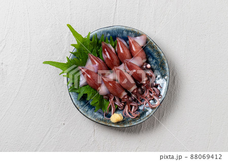 新鮮なホタルイカ 88069412