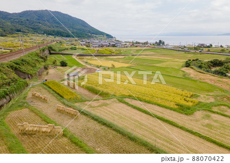 棚田のある里山に移住して田舎暮らし 88070422