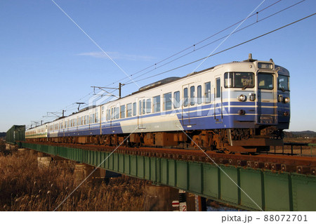 終焉近い越後線115系6両 終焉近い越後線115系6両 88072701