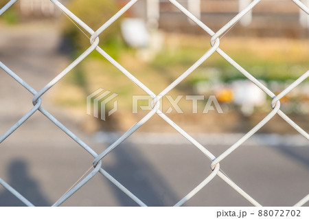 公園のフェンス 公園のフェンス 88072702