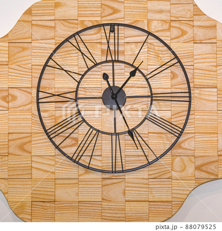 Roman Clock Wood Wall 88079525