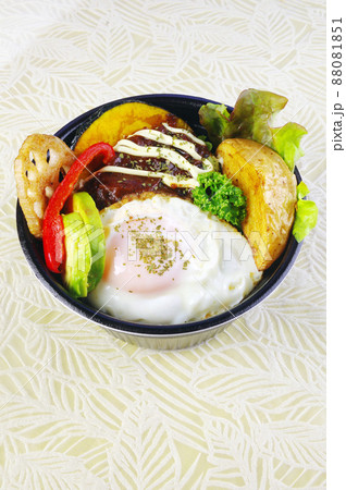 ロコモコ丼 88081851