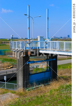 千葉県松戸市古ヶ崎排水樋管 88083058