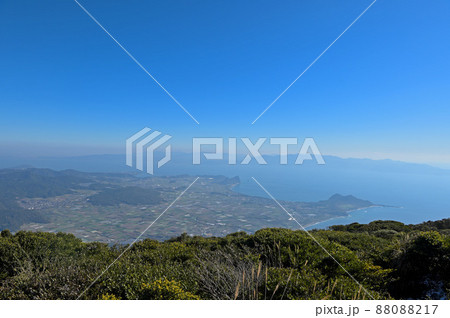 開聞岳登山「山頂の眺め」 開聞岳登山「山頂の眺め」 88088217