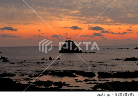 牛之浜景勝地「すみっ瀬と夕焼け」 88088895