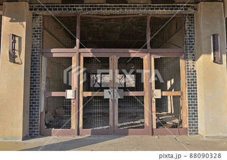 旧大野木場小学校被災校舎 旧大野木場小学校被災校舎 88090328