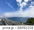 青空と海と橋 88092258