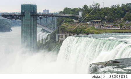 ナイアガラフォールズ アメリカン滝 滝口 American Falls, Niagara Falls 88093851