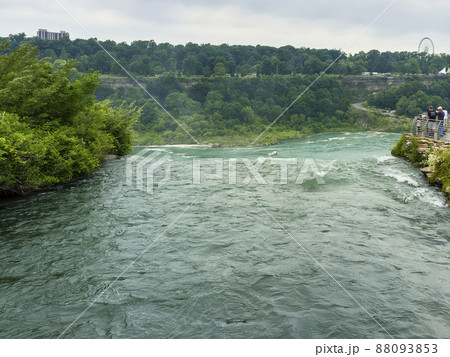 ナイアガラフォールズ アメリカン滝 滝口 American Falls, Niagara Falls ナイアガラフォールズ アメリカン滝 滝口 American Falls, Niagara Falls 88093853