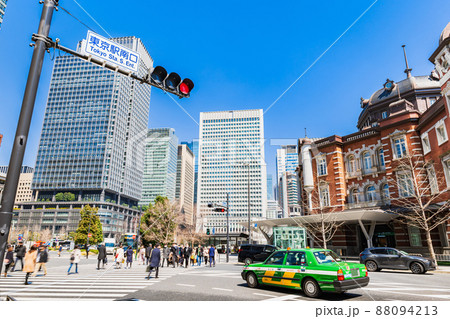 ビジネス・通勤イメージ　丸の内 88094213