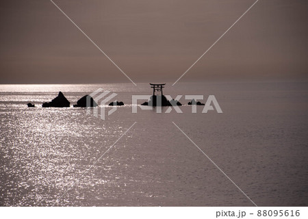 杵築市　奈多海岸・奈多宮 88095616