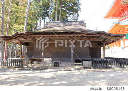 国宝の不動堂　壇上伽藍　高野山　世界遺産　和歌山県 88098163