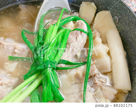 中国上海の春節料理・腌篤鮮（いどし） 88102175