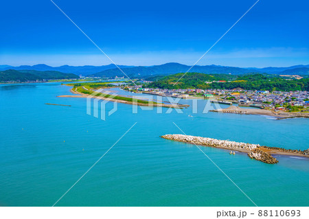 四万十川の河口 88110693