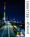 東京スカイツリーと都営バス 88114665
