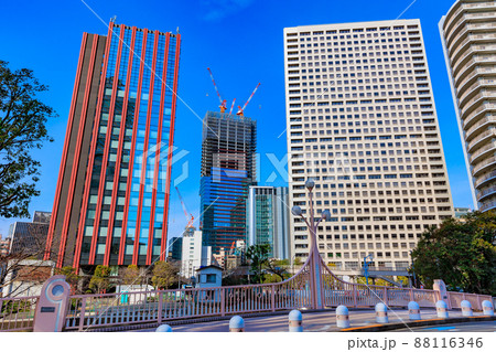東京 港区芝浦の都市風景 三田ツインビル 東館とグランパークタワー 東京 港区芝浦の都市風景 三田ツインビル 東館とグランパークタワー 88116346