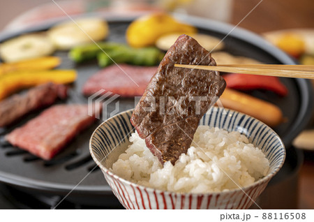 家で楽しむ焼き肉 家で楽しむ焼き肉 88116508