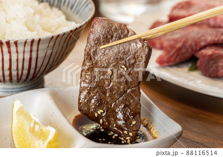 家で楽しむ焼き肉 家で楽しむ焼き肉 88116514