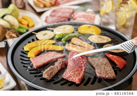 家で楽しむ焼き肉 家で楽しむ焼き肉 88116568