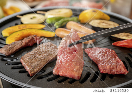 家で楽しむ焼き肉 家で楽しむ焼き肉 88116580