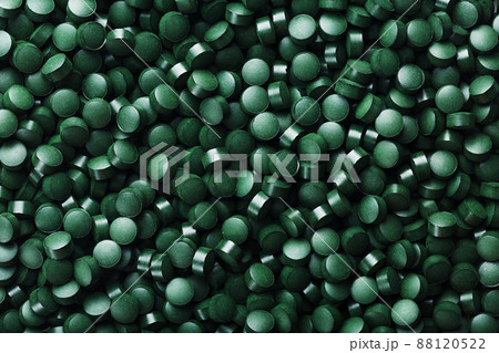 Green tablets from spirulina vegetarian dietary supplement 88120522