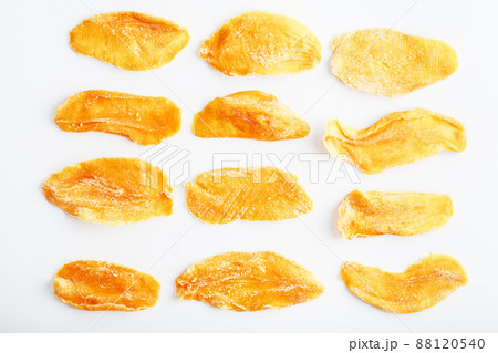 Dried fruit slices from organic ripe mango 88120540