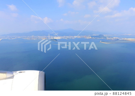 北九州空港への着陸 北九州空港への着陸 88124845