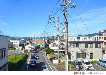 2021年。朝の山陽本線徳山駅から岩国駅までの車窓風景 88126927