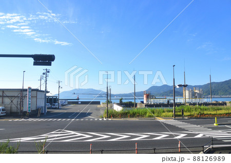 2021年。朝の山陽本線徳山駅から岩国駅までの車窓風景 88126989