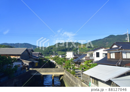 2021年。朝の山陽本線徳山駅から岩国駅までの車窓風景 88127046