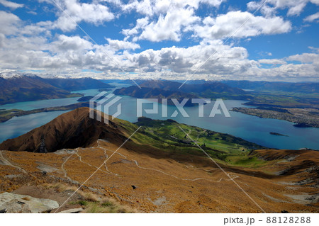 ロイズピークからの景色(ワナカ:ニュージーランド) ロイズピークからの景色(ワナカ:ニュージーランド) 88128288
