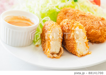 カニクリームコロッケ 88141700