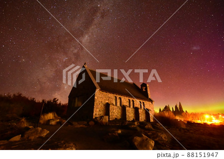 Aurora and the milky above the church in Tekapo 88151947