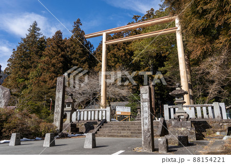 冬の赤城神社（三夜沢町） 88154221