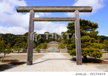 明治天皇伏見桃山陵（京都市伏見区） 88154829