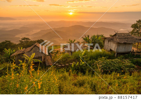 The local hut on Doi Sango (or Sa-Ngo) mountain in Chiang Saen district of Chiang Rai province of Thailand with beautiful sunrise view. 88157417