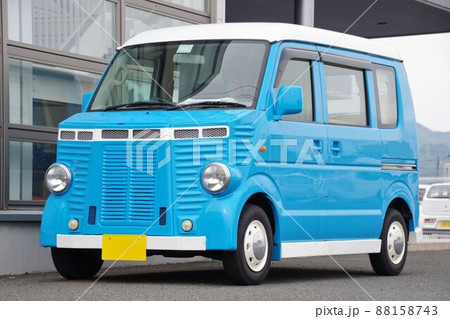 自動車イメージ　個性的な商用車 88158743