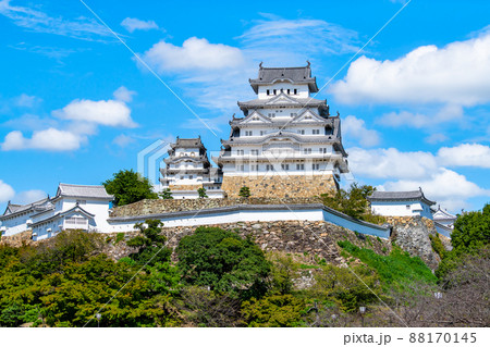 兵庫県　姫路城 ～天守～ 88170145