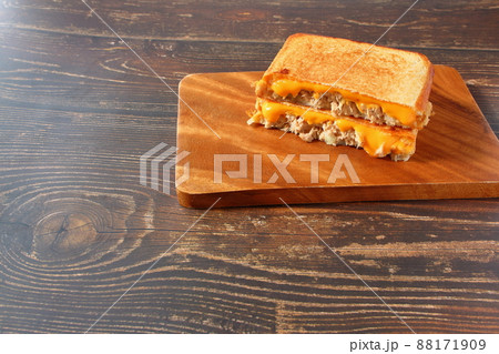 ツナメルト ツナホットサンド ツナメルト ツナホットサンド 88171909