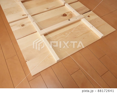 木材で製作した「風呂の蓋」 木材で製作した「風呂の蓋」 88172641